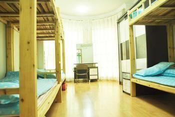 Guangzhou Pinyan Youth Hostel Tangxia  Exterior photo